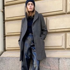 Aritzia Cocoon Coat